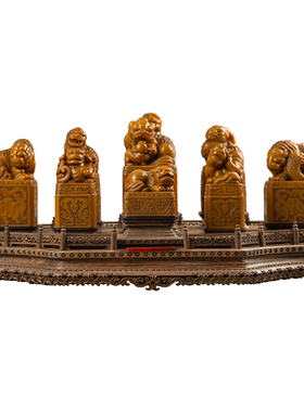 寿山石雕瑞兽钮凤锦云章一组