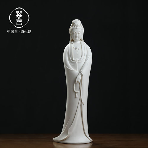 素茗《念珠观音》中国白雕塑
