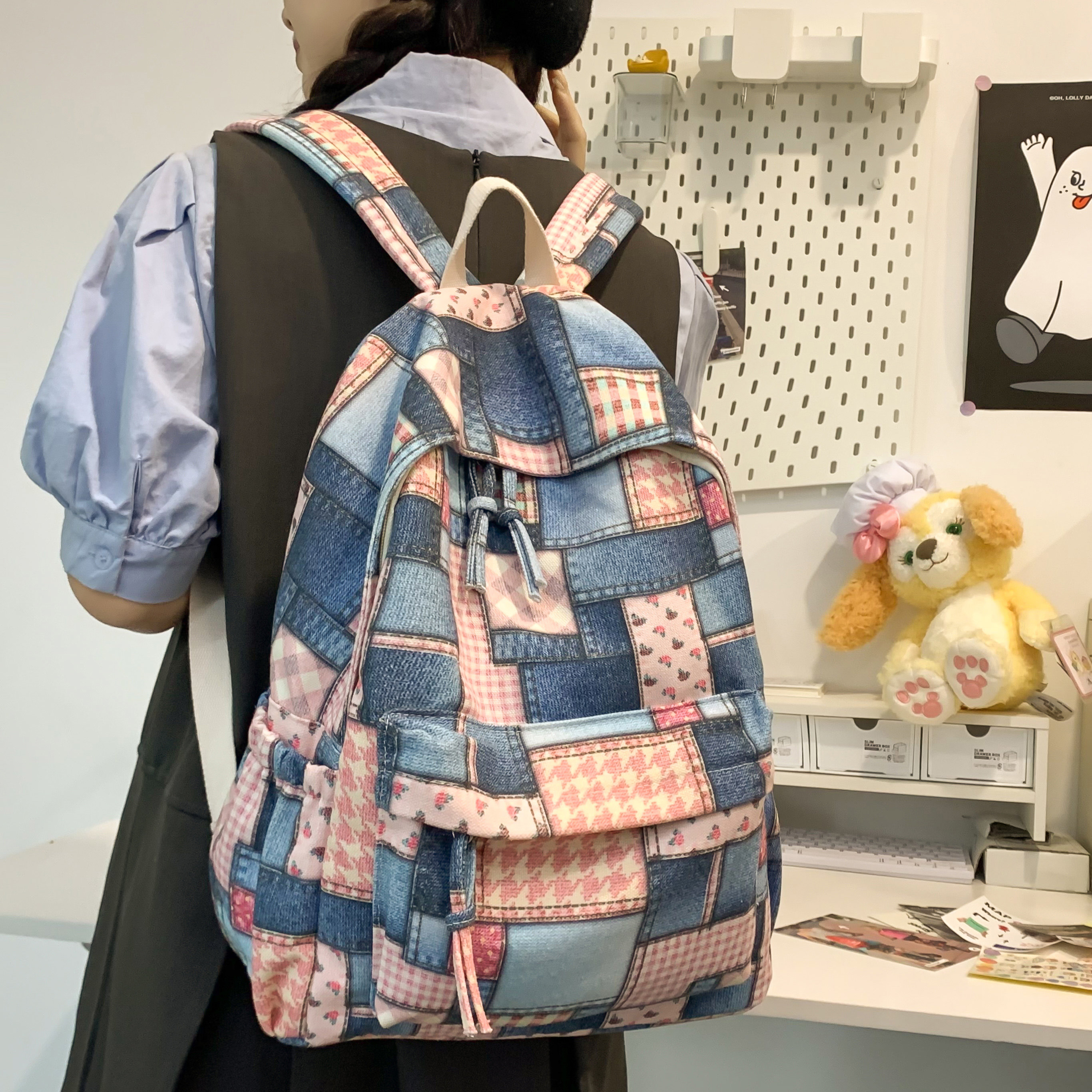 新款日系学院风少女学生书包女韩版高中大容量背包复古格子双肩包