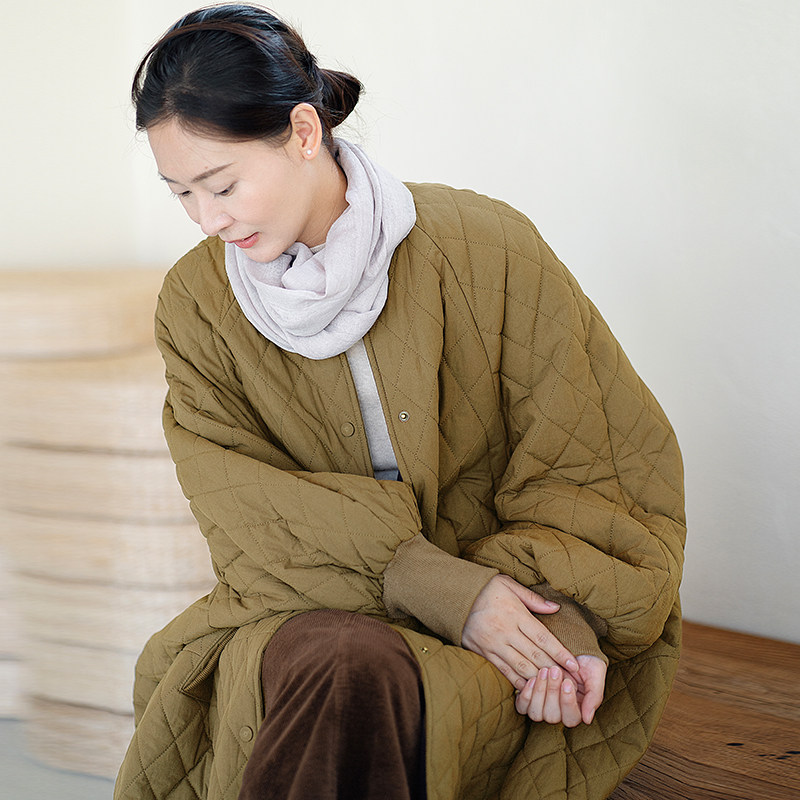 柒白棉衣女2025年新款冬季加厚休闲巴恩风菱格中长宽松棉服外套
