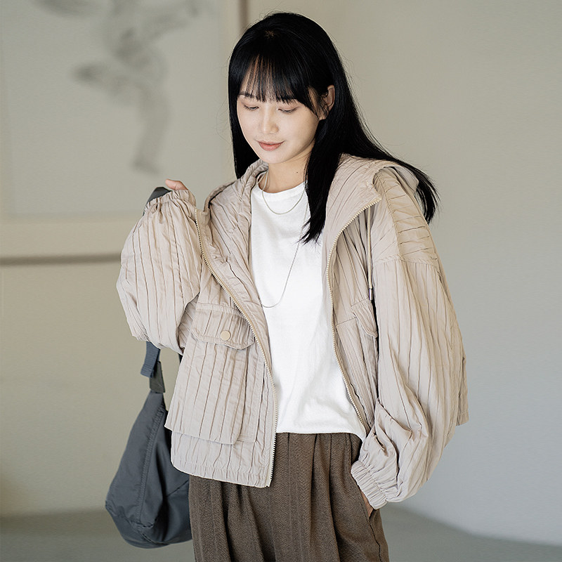 柒白春款2025新款短款风衣外套女