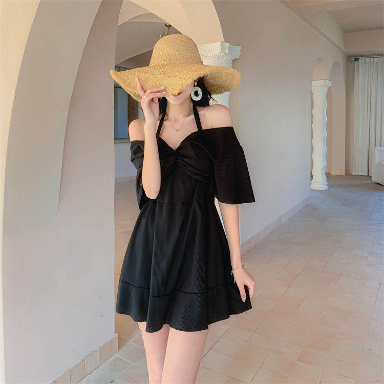 保守又好看的泳衣泡温泉成人海边度假带胸垫ins高颜值2025新款女