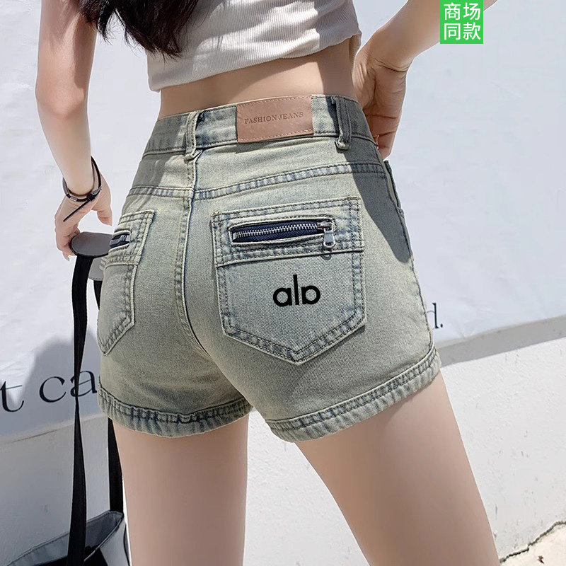 官网奥莱美式复古辣妹修身显瘦女牛仔裤夏季薄款2026新款女孩短裤
