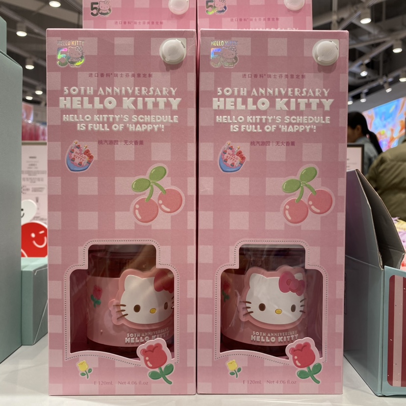 HelloKitty50周年系列-无火香薰名创优品MINISO凯蒂猫