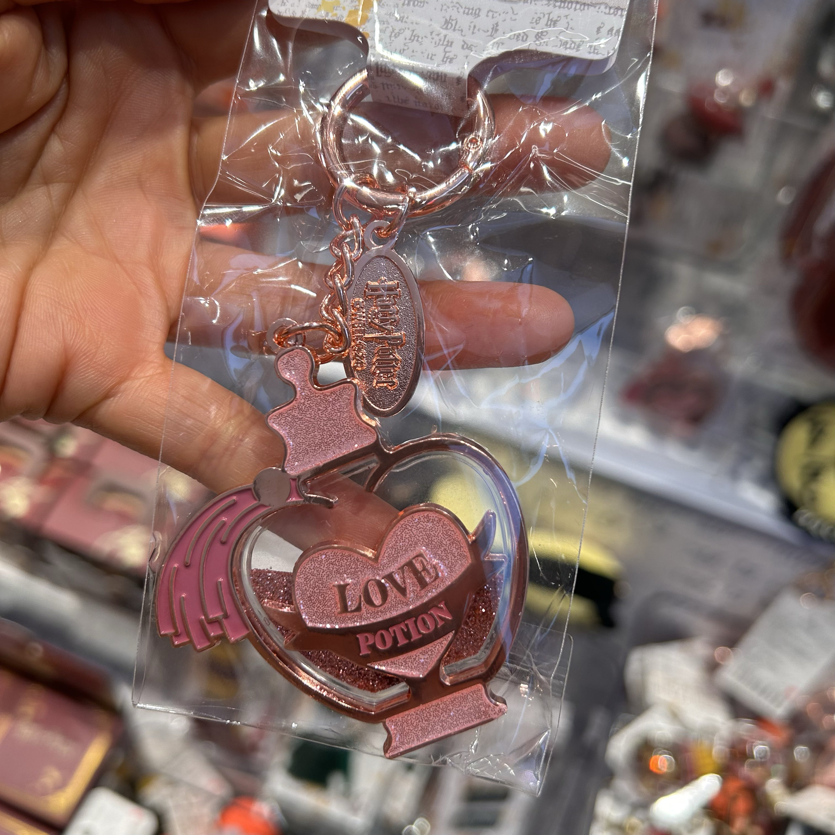 哈利·波特系列火焰杯魂器爱情魔药福灵剂入油挂饰名创优品MINISO