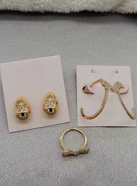 新款青岛欧美时尚百搭气质质感原单镀金铜锆石耳钉戒指Q25