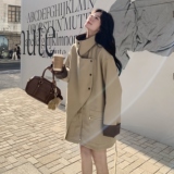 设计感卡其色撞色拼皮风衣外套女2025秋款英伦风高级感中长款大衣，女装风衣，2C033