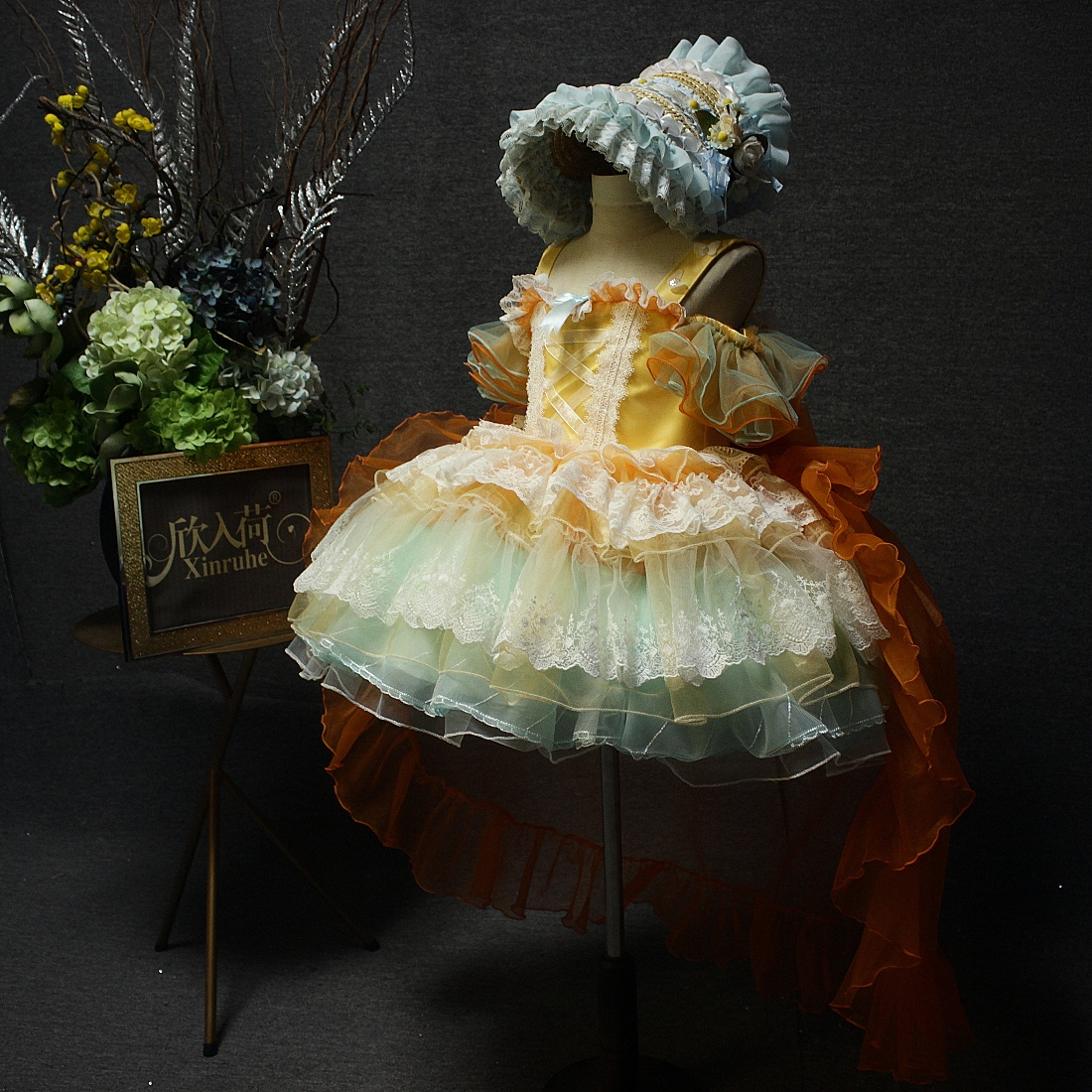 女童彩色短款礼服拖尾蓬蓬裙