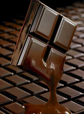 豪非凡黑色巧克力块 苦甜黑色巧克力原料砖 烘焙巧克力 黑巧克力