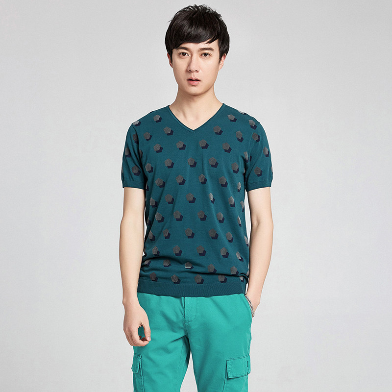 KAN系列夏新款品牌折扣店男裝 V領清爽針織衫貼布印花休閑短袖衫在類目 男裝, 針織衫/毛衣中 - 來自Buy2taobao.com提供專業的淘寶代購服務