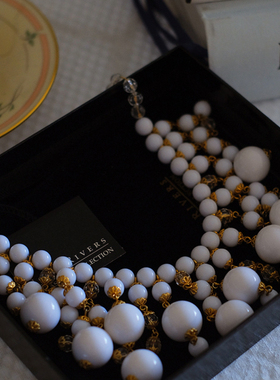 vintage toccata Joan Rivers 白色 串珠  摩登 保存品 项链