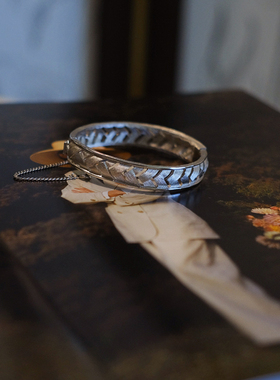 vintage toccata trifari 翠法丽 银色 手镯