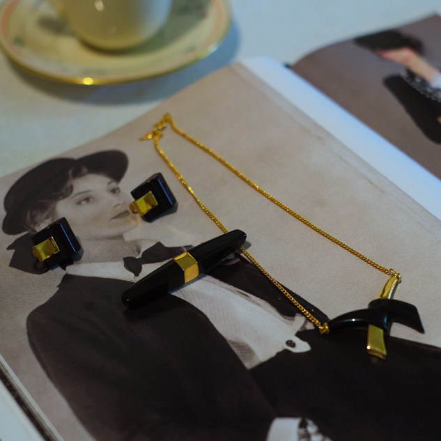 vintage toccata trifari 翠法丽 金色 黑色几何项链胸针耳夹套装