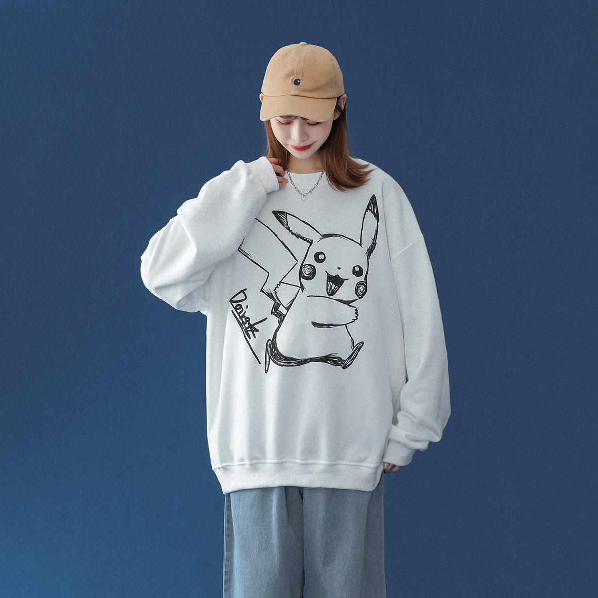 Spring Hong Kong Style Japanese large floral round neck sweater with long sleeves and white background