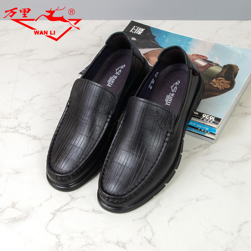 万里低跟休闲皮鞋牛皮革真皮