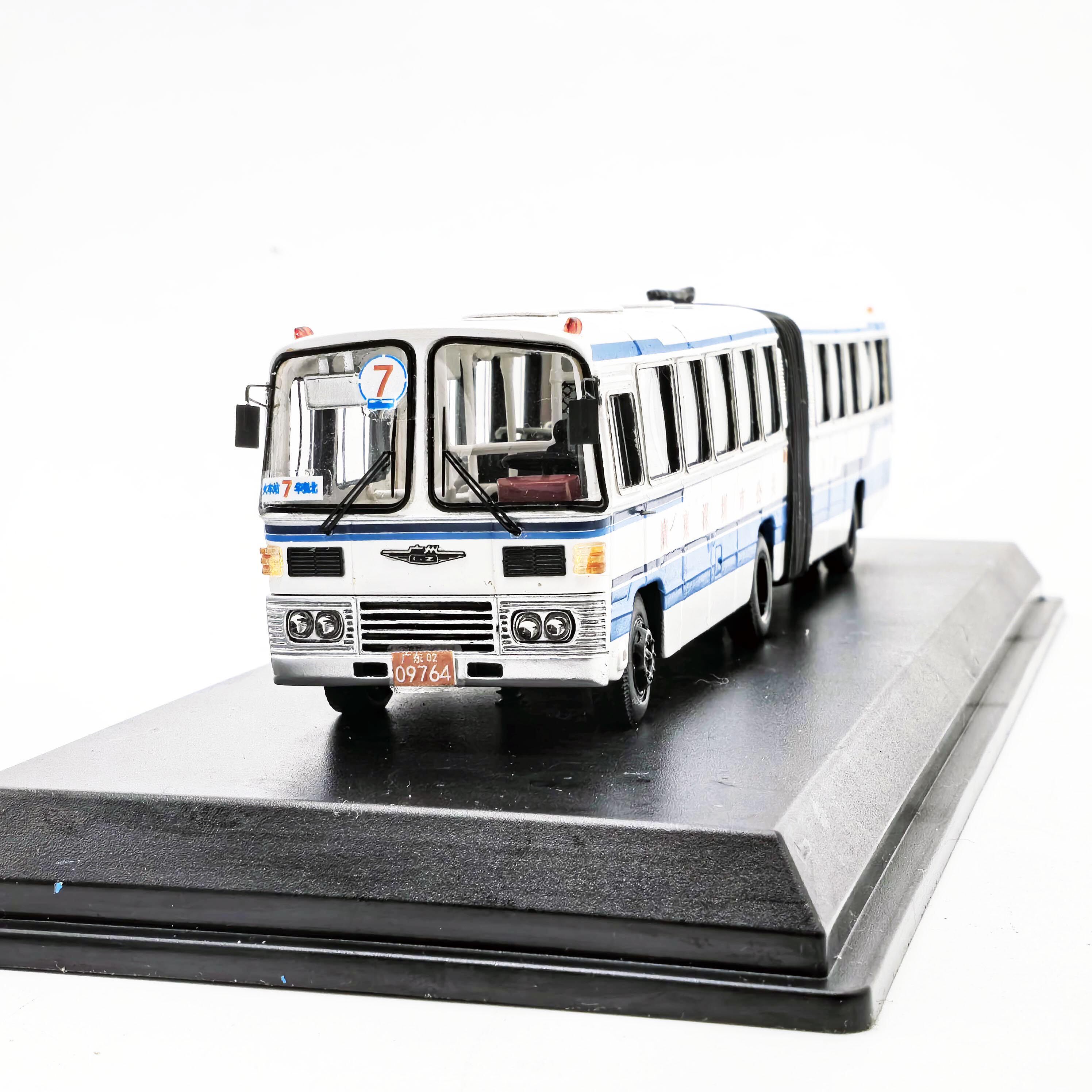 2米铰接式通道车 深圳公交版 仿真树脂巴士模型