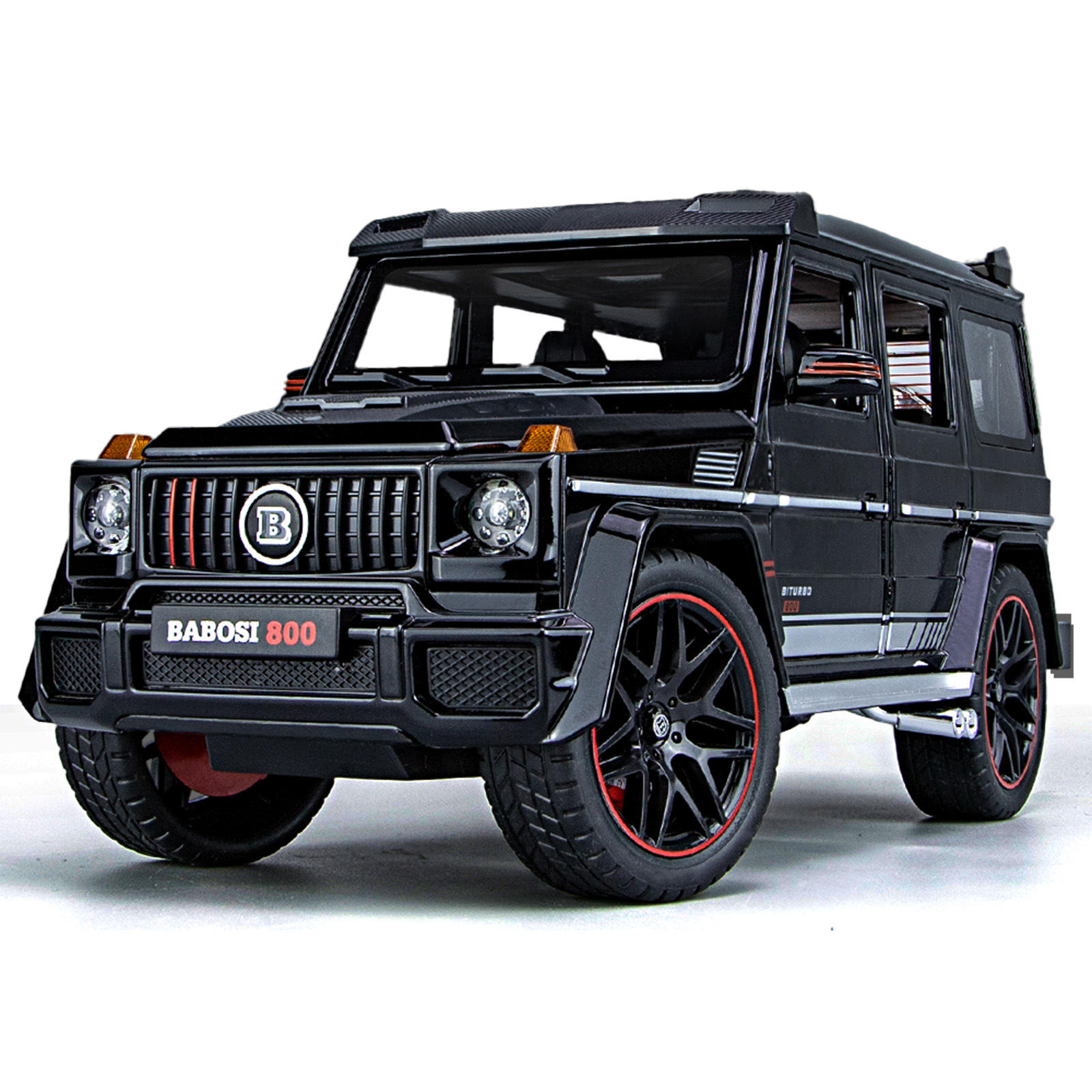新款1:18仿真巴博G800带喷雾合金越野车模型三档开关声光热销摆件