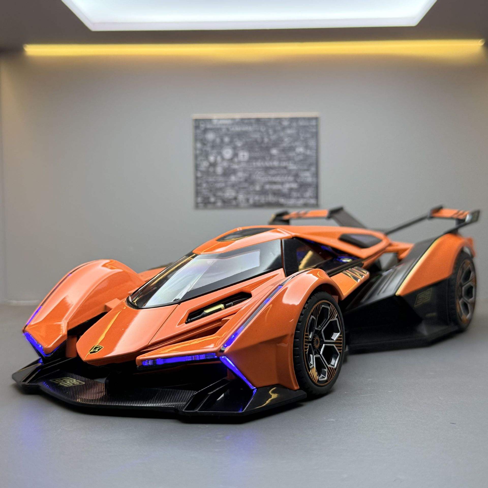 新款 嘉业合金1比18兰博V12跑车带声光儿童玩具车模型摆件