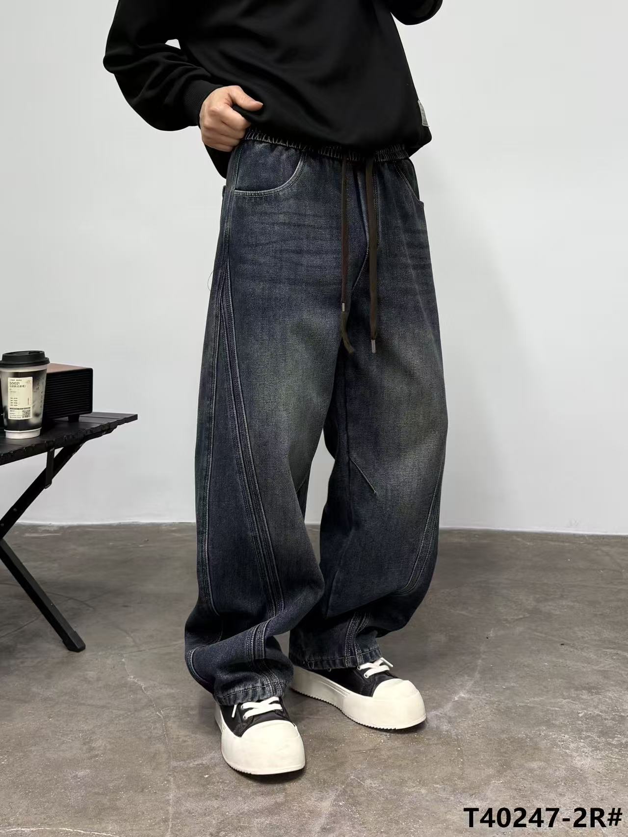 冬季韩版男士加绒加厚牛仔裤百搭潮流美式时尚水洗宽松直筒长裤