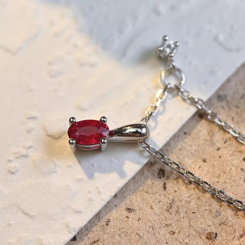 星赞轻奢珠宝S925银镶约0.37克拉天然红宝石椭圆形切割爪镶项链