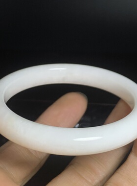 天然蓝田玉手镯白度高表面光滑油润细腻陕西特产带证书活玉