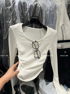 ADD韩版2025秋季款U领辣妹紧身修腰褶皱长袖垫肩T恤上衣打底衫女
