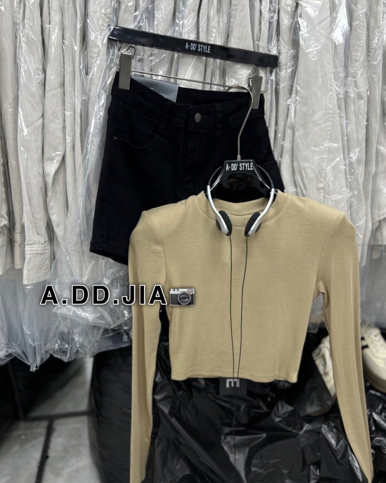 ADD早秋25新款时尚韩版短款简约修身纯色百搭圆领长袖打底衫T恤女