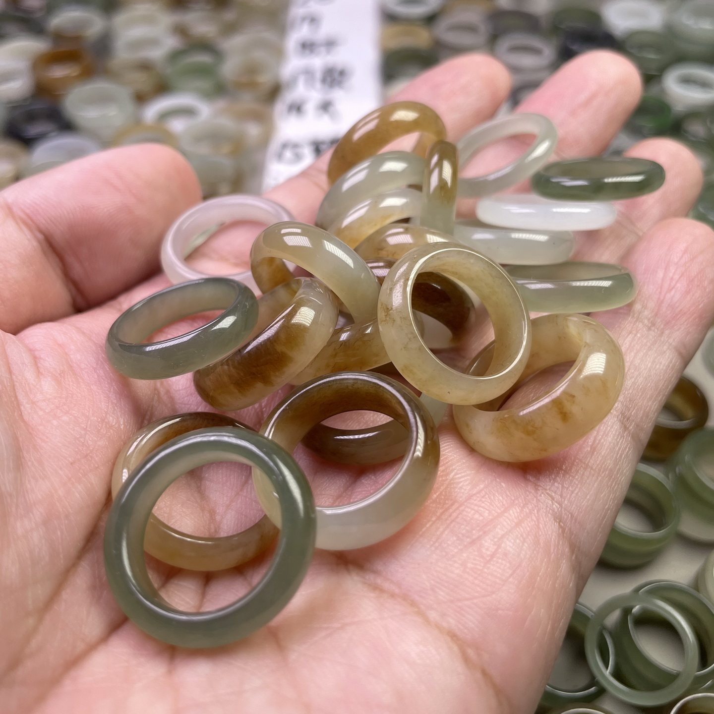 天然新疆和田玉戒指且末糖色青花籽料羊脂白宽窄细男女晴水石指环