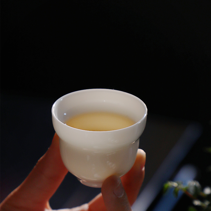 羊脂玉陶瓷茶杯品茗杯主人杯