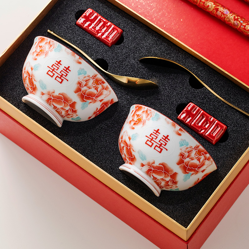 蝶恋花结婚喜碗红色碗筷礼盒娘家中式新人对碗敬茶杯婚礼餐具套组