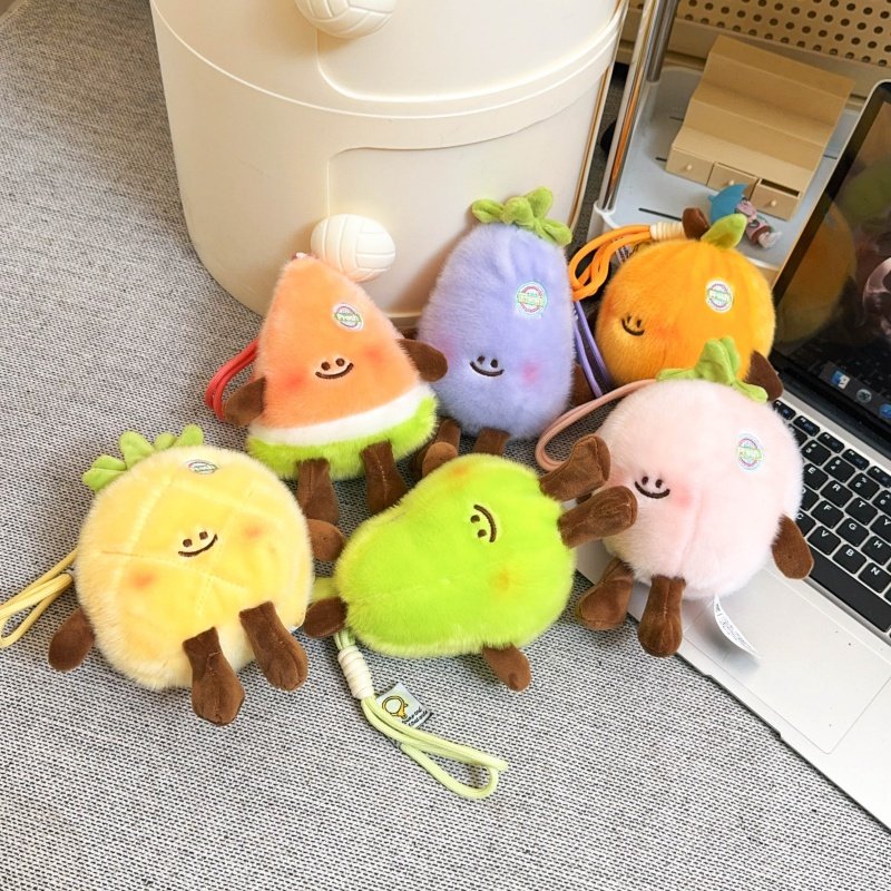 可爱草莓西瓜毛球好事发生创意玩偶水果车钥匙扣苹果书包挂件礼物,玩具/童车/益智/积木/模型,毛绒/玩偶/公仔/布艺类玩具,淘宝优惠券,粉丝福利购,淘宝优惠卷