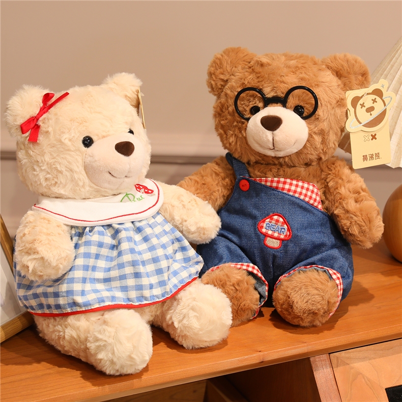 可爱小熊毛绒玩具泰迪熊公仔穿裙子背带裤情侣款生日礼物压床娃娃