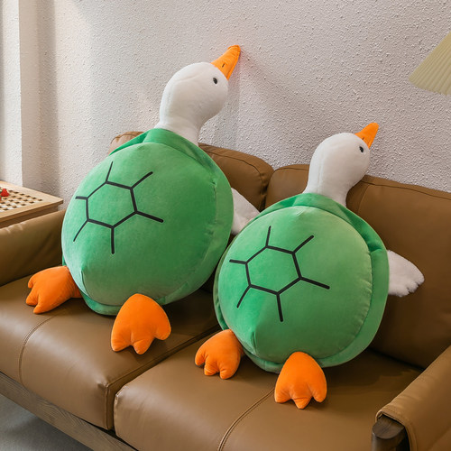 创意恶搞大白鹅乌龟合体抱枕床上