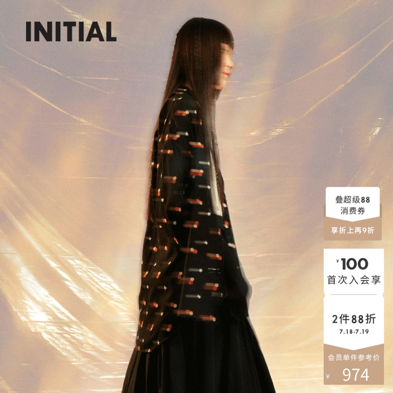 Initial春季轻薄宽松刺绣衬衫