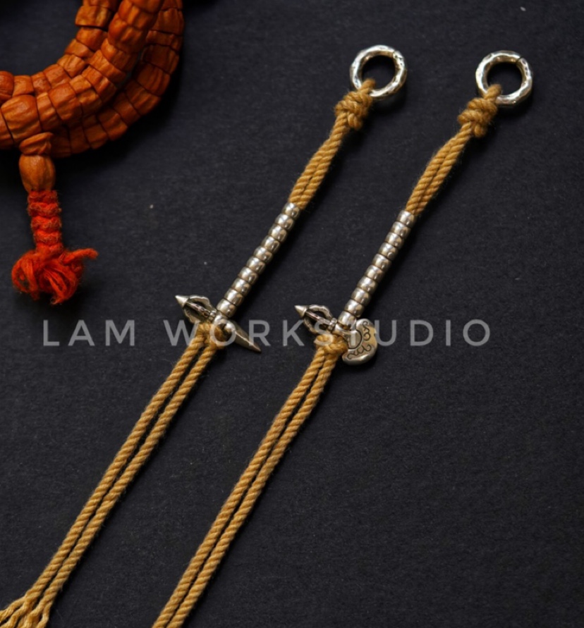 Lam手作 藏传迷你藏式钺刀金刚镢背云 侧挂卡子 文玩配饰