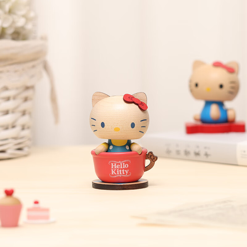 森活木趣木质HelloKitty桌面车载饰品中控台车内弹簧摇头晃脑摆件