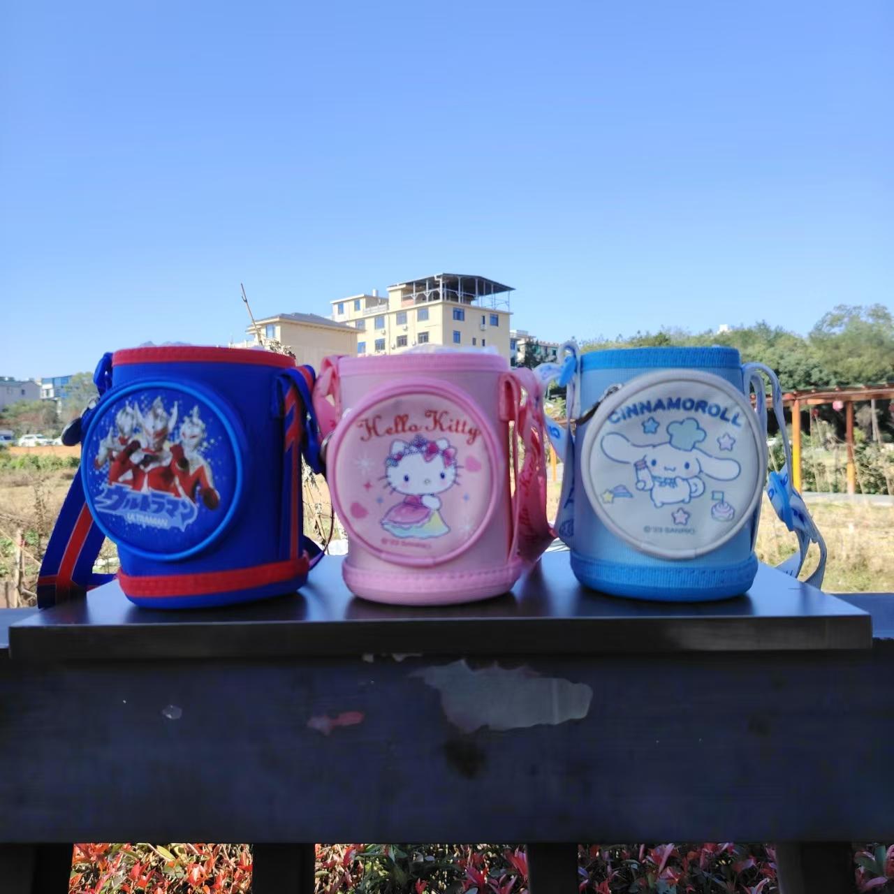 三丽鸥联名款口袋水壶套儿童保温杯套细长款可斜跨背带套子