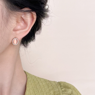 MoreSuitable法式复古玻璃猫眼石镀14K椭圆几何小巧通勤耳钉耳饰