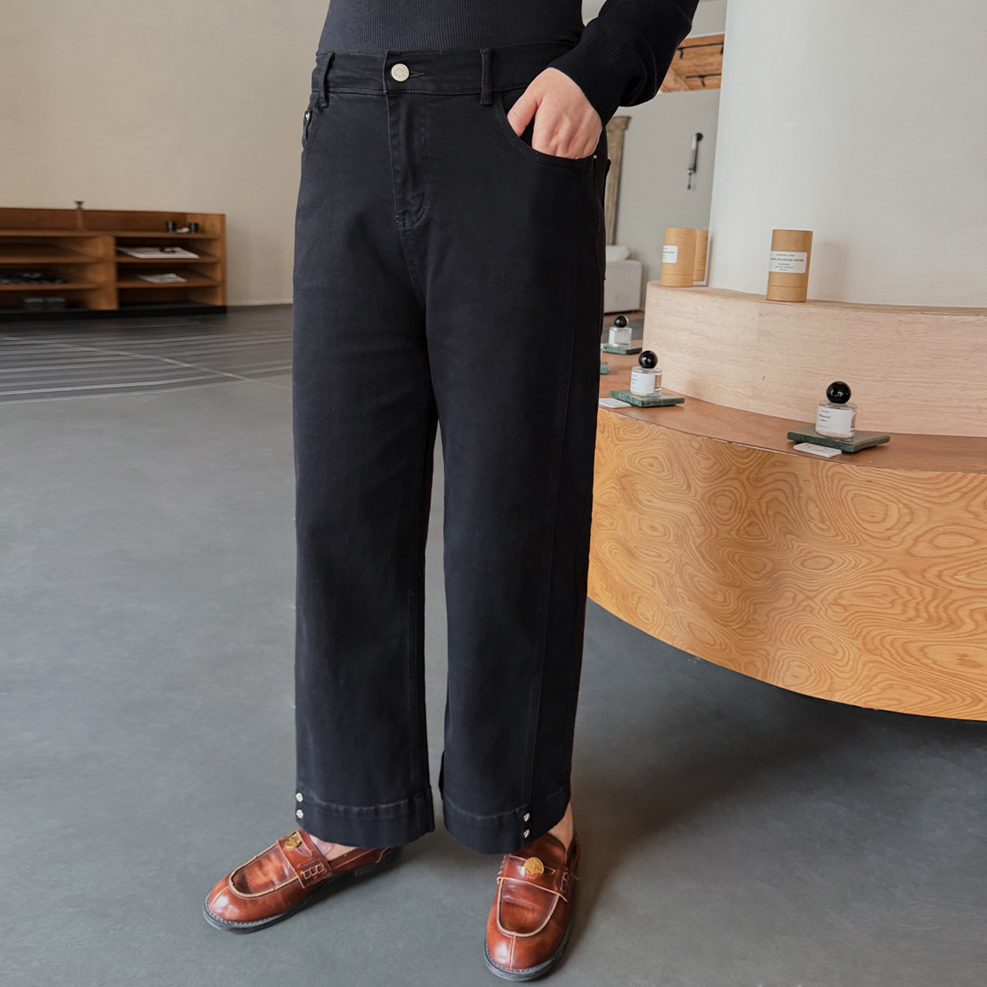 心存真大码女装2026春季新款200斤胖mm春季显瘦窄版阔腿牛仔裤黑