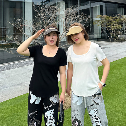 大码女装百搭u领正肩T恤遮肉200斤胖妹妹mm宽松显瘦短袖简约上衣