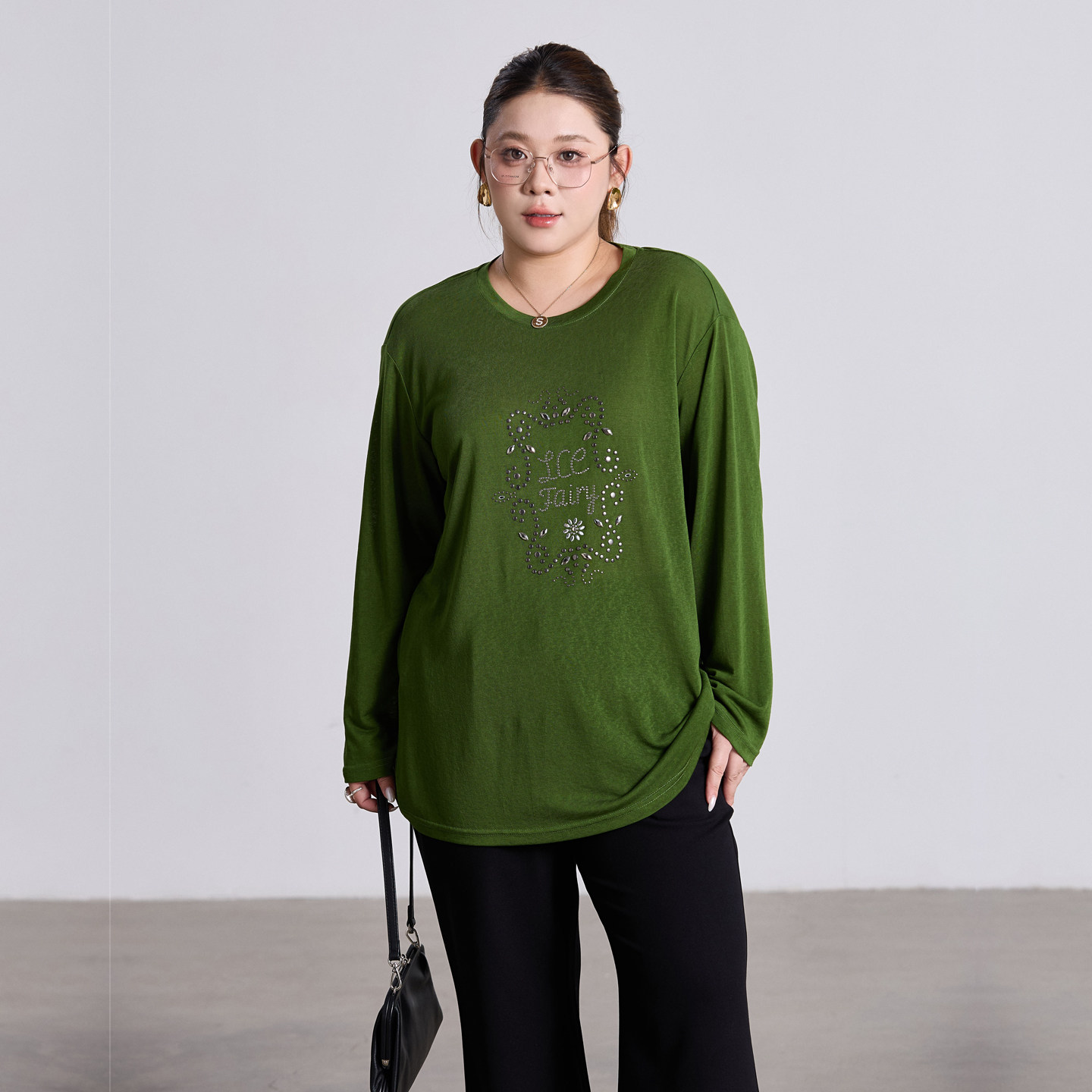 莱赛尔大码t恤女烫钻200斤2026春季新款胖mm宽松显瘦长袖针织衫,女装/女士精品,大码内搭,淘宝优惠券,粉丝福利购,淘宝优惠卷