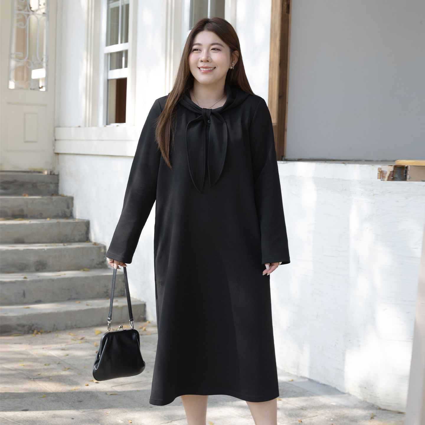 大码女装兔子领显瘦连衣裙2026春款胖mm宽松遮肚200斤开叉中长裙