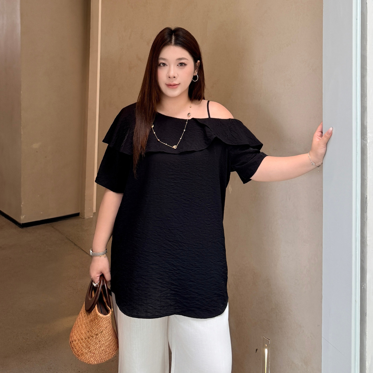 大码女装漏肩棉麻感上衣2026夏季新款胖mm宽松显瘦透气舒适T恤