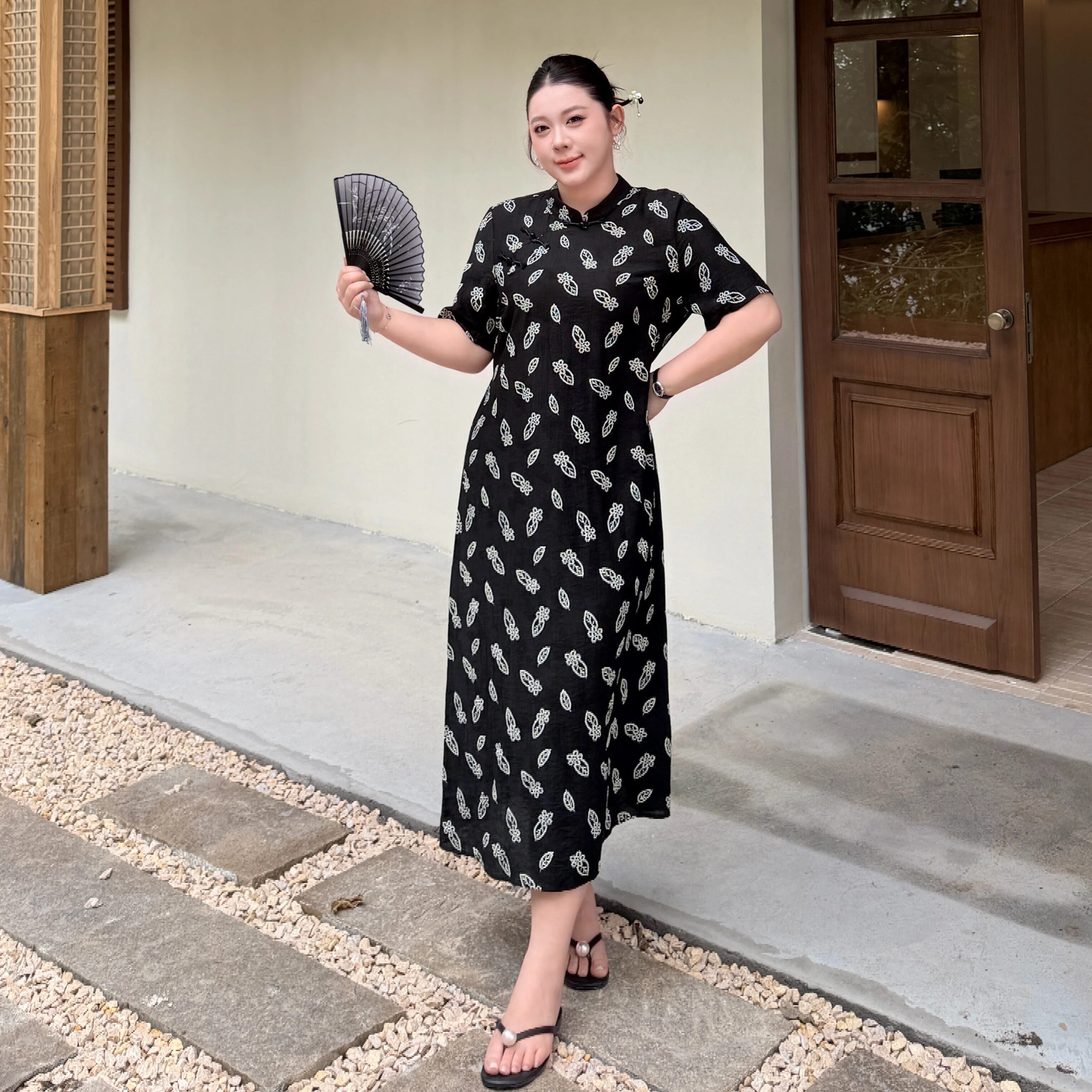 大码女装国风复古碎花裙宽松显瘦