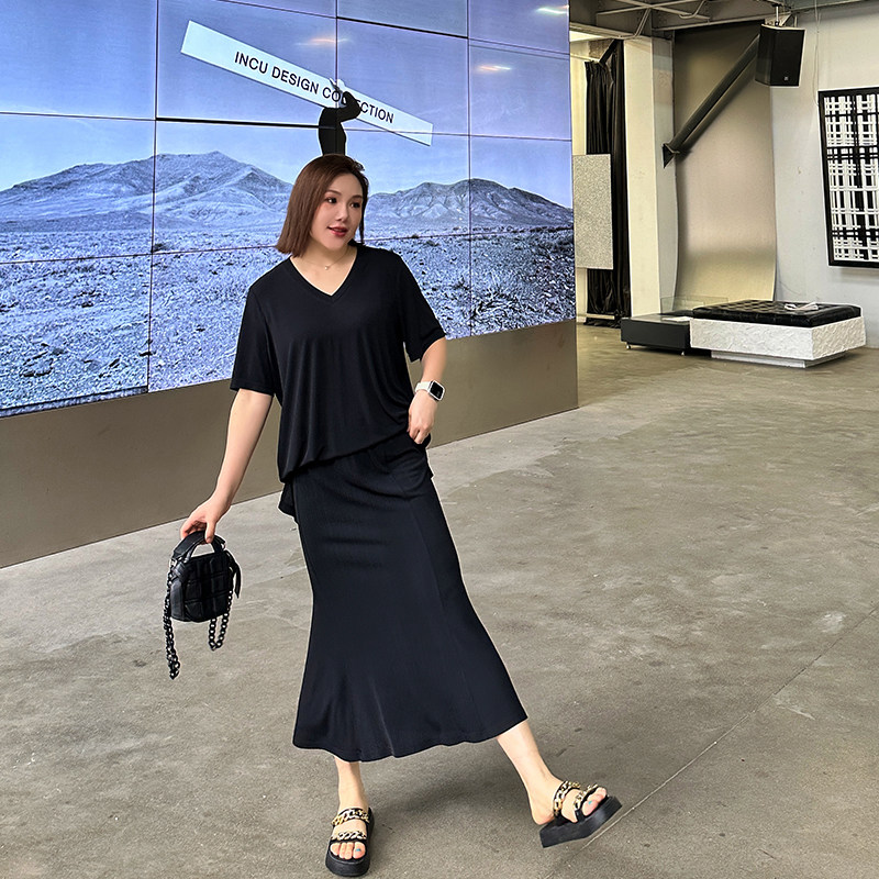 心存真针织半身裙套装大码女装夏款200斤胖mm上衣搭配显瘦两件套