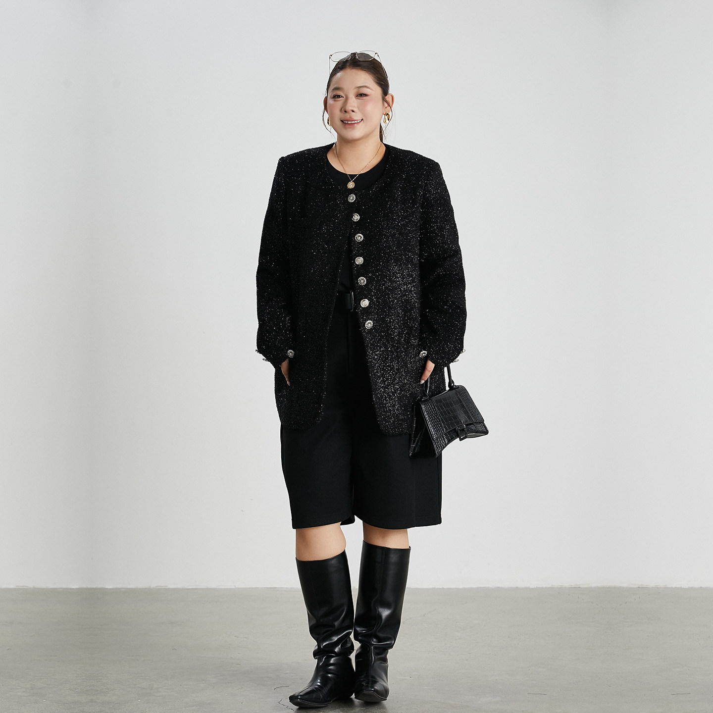 心存真大码女装定制亮丝香风外套200斤胖mm轻奢宽松洋气高级西服,女装/女士精品,常规大码外套,淘宝优惠券,粉丝福利购,淘宝优惠卷