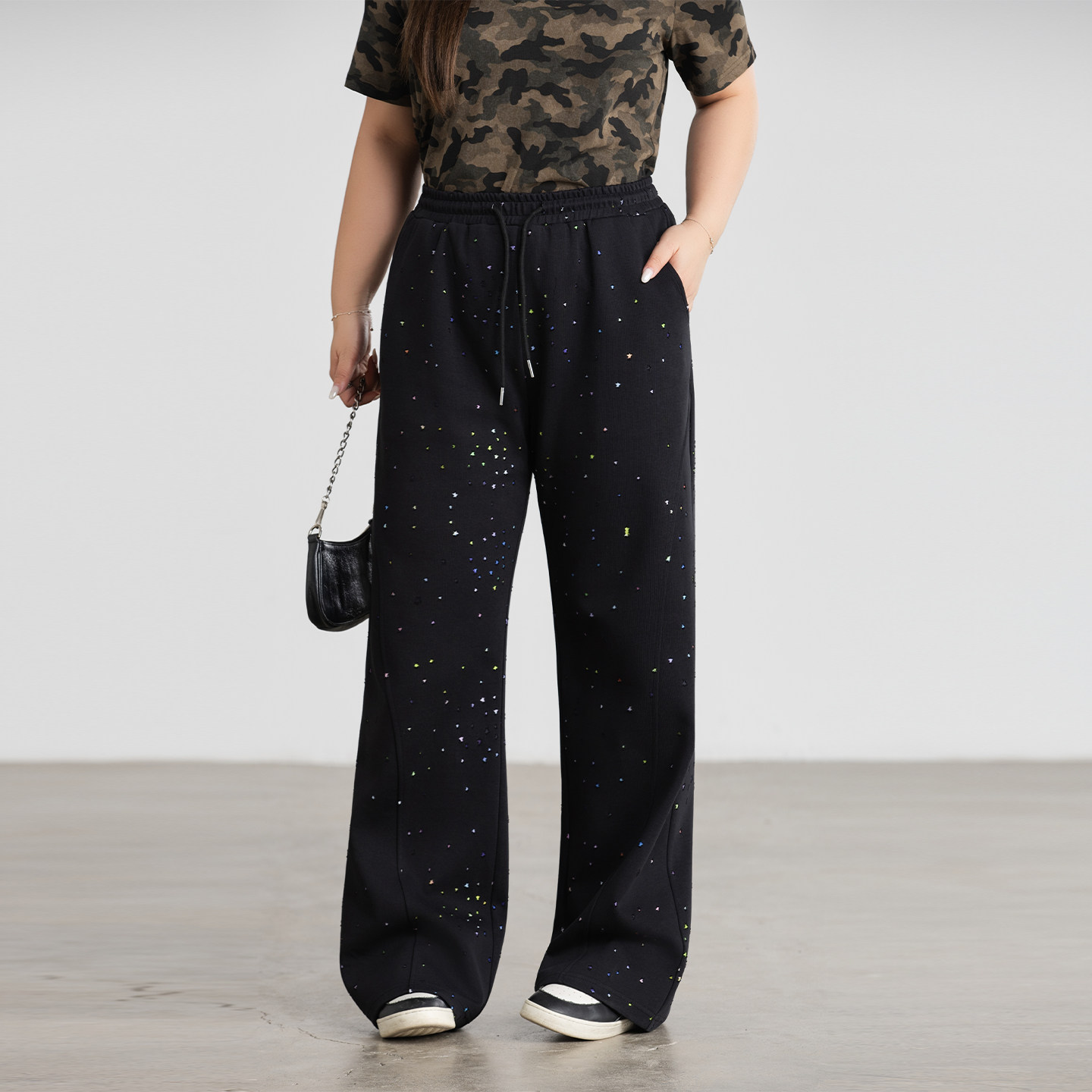 彩色星星破洞宽松卫裤女2026春新款大码胖mm显瘦直筒运动休闲裤潮