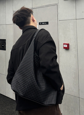 XC设计师款个性街头复古编织单肩hobo三角包腋下手提男女生背包潮