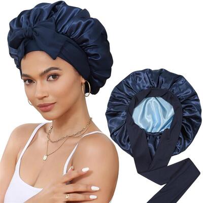 Double-coloured twirly cap butterflies with silk-colored hai