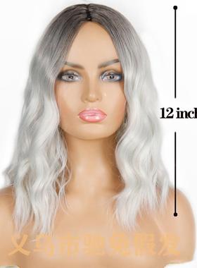 Ms. OMalleys long-haired microcurved hair with short curly